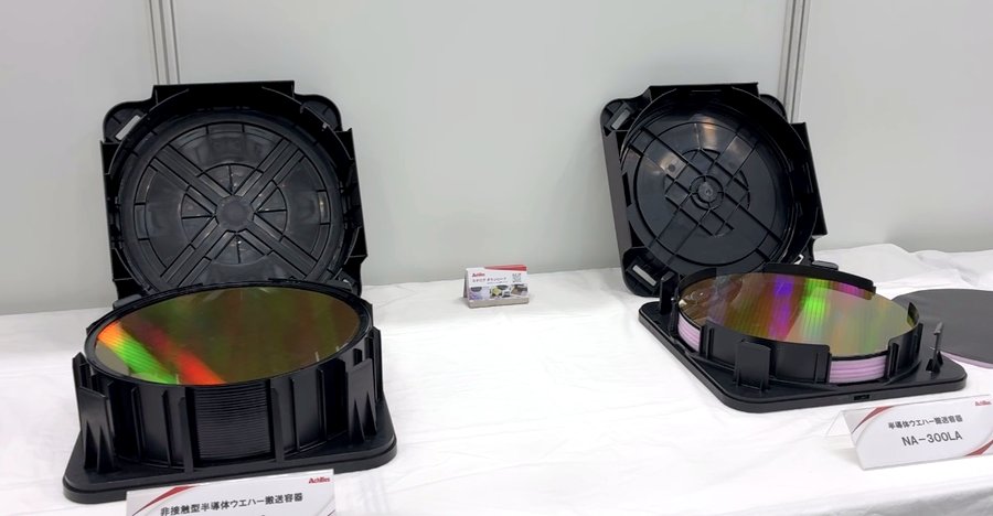 非接触型半導体ウエハー搬送容器、半導体ウエハー搬送容器