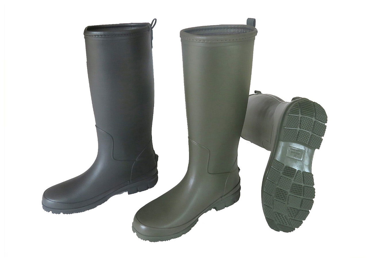 「モントレ」2025年冬モデル・女性用防寒ブーツ 製品概要【品番、色、メーカー希望小売価格、サイズ、重さ、ヒール高】FBW 1830、黒（左）、モスグリーン（中央・右）、7,590円（税込）S（22.5～23.0cm）、M（23.5～24.0cm）、L（24.5～25.0cm）、約480g（Mサイズ時/片足）、約3cm（Mサイズ時）