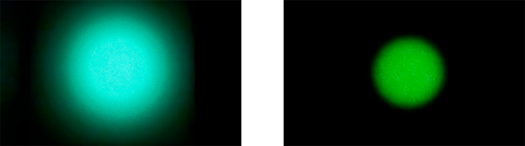 写真:『ルミナイト™』の発光状態(左)→『ルミナイト™』の光の拡散を抑えた発光状態(右)