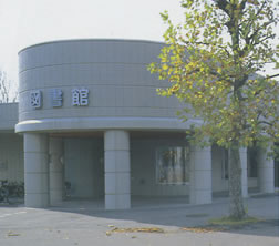 能代市立図書館（秋田県）