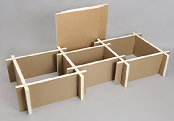 どこでもおうちベッド：組み立て途中