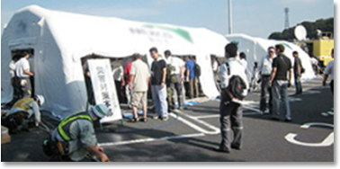 高速道路での避難訓練